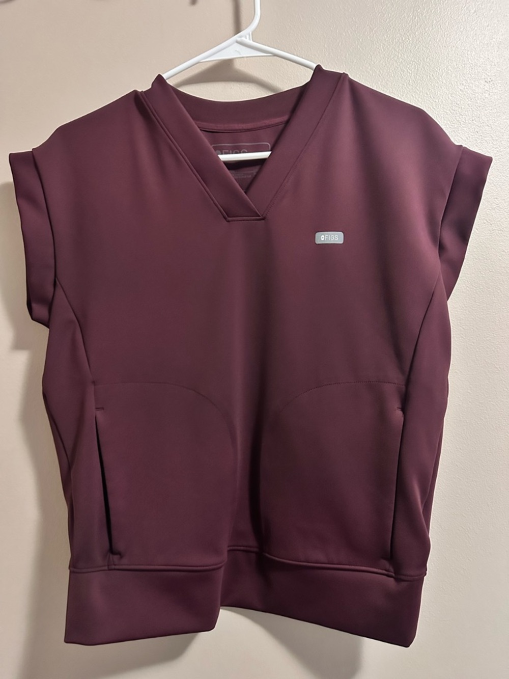 Figs FormX Women's Mira V-Neck Scrub Top in Burgundy